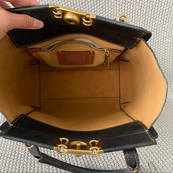 Coach Troupe Tote Black - Picture 8 of 16